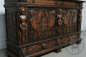 Антикварный комод с объемной резьбой с мифологическим сюжетом код. BE107692 фото 16