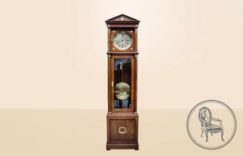 Антикварные напольные часы код. VS1895