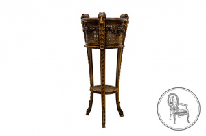 картинка Антикварная жардиньерка салоне старинных вещей "Шебби" являющийся официальным дистрибьютором в России и Беларуси