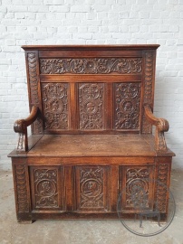 Антикварная дубовая скамейка середины XIX века код. BE4153343