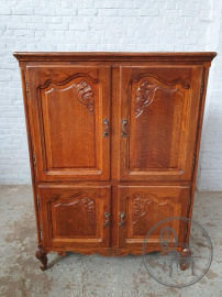 Старинный шкаф для одежды из дуба код. BE107490