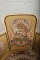 Антикварное кресло с гобеленом код. BE67299 фото 1