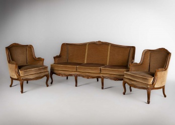 Старинный комплект для гостиной в велюровой обивке код. RM4165487