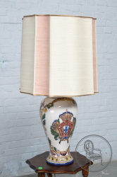 Старинная настольная лампа код. BE19503