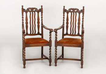 Старинные кресла (2 шт.) код. RM62934