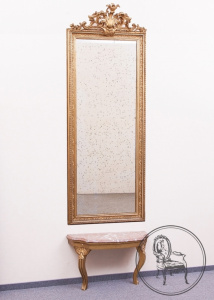 картинка Антикварное настенное зеркало в резной раме салоне старинных вещей "Шебби" являющийся официальным дистрибьютором в России и Беларуси