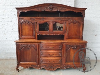 Антикварный буфет в стиле French Country с цветочными и растительными мотивами код. BE4165684