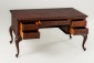 Старинный письменный стол с резными фигурными ножками код. RM4101740 фото 1