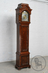 Антикварные напольные часы со шпоном корня ореха код. BE107631