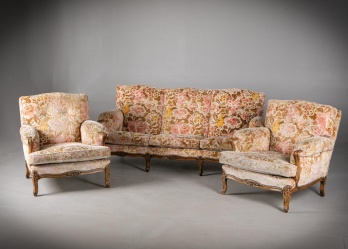 Старинный комплект для гостиной, диван и два кресла код. RM4165650