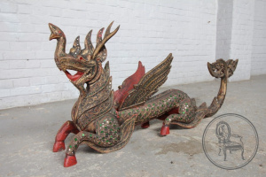 картинка Декорация в восточном стиле салоне старинных вещей "Шебби" являющийся официальным дистрибьютором в России и Беларуси