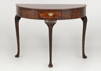 Старинный консольный столик код. RM64700