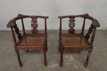 Антикварные угловые стулья (2 шт.) код. BE50432