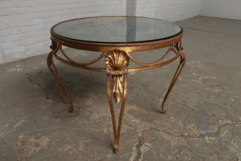 Старинный кофейный столик с бронзовым литьем в виде канатов код. BE4096777